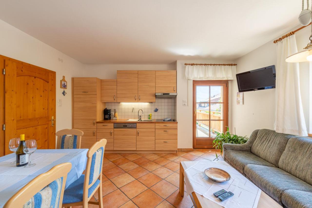 Apartmán Haus Bellutti Termeno Exteriér fotografie